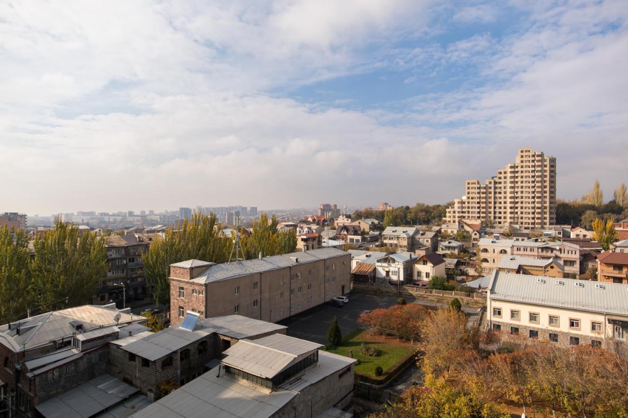 Hotelise L Horizon Apartment Yerevan Exterior photo